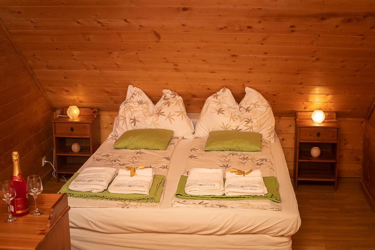 Ohana Boutique Hotel Vistea de Sus Exteriör bild