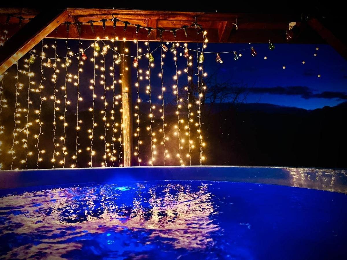 Ohana Boutique Hotel Vistea de Sus Exteriör bild